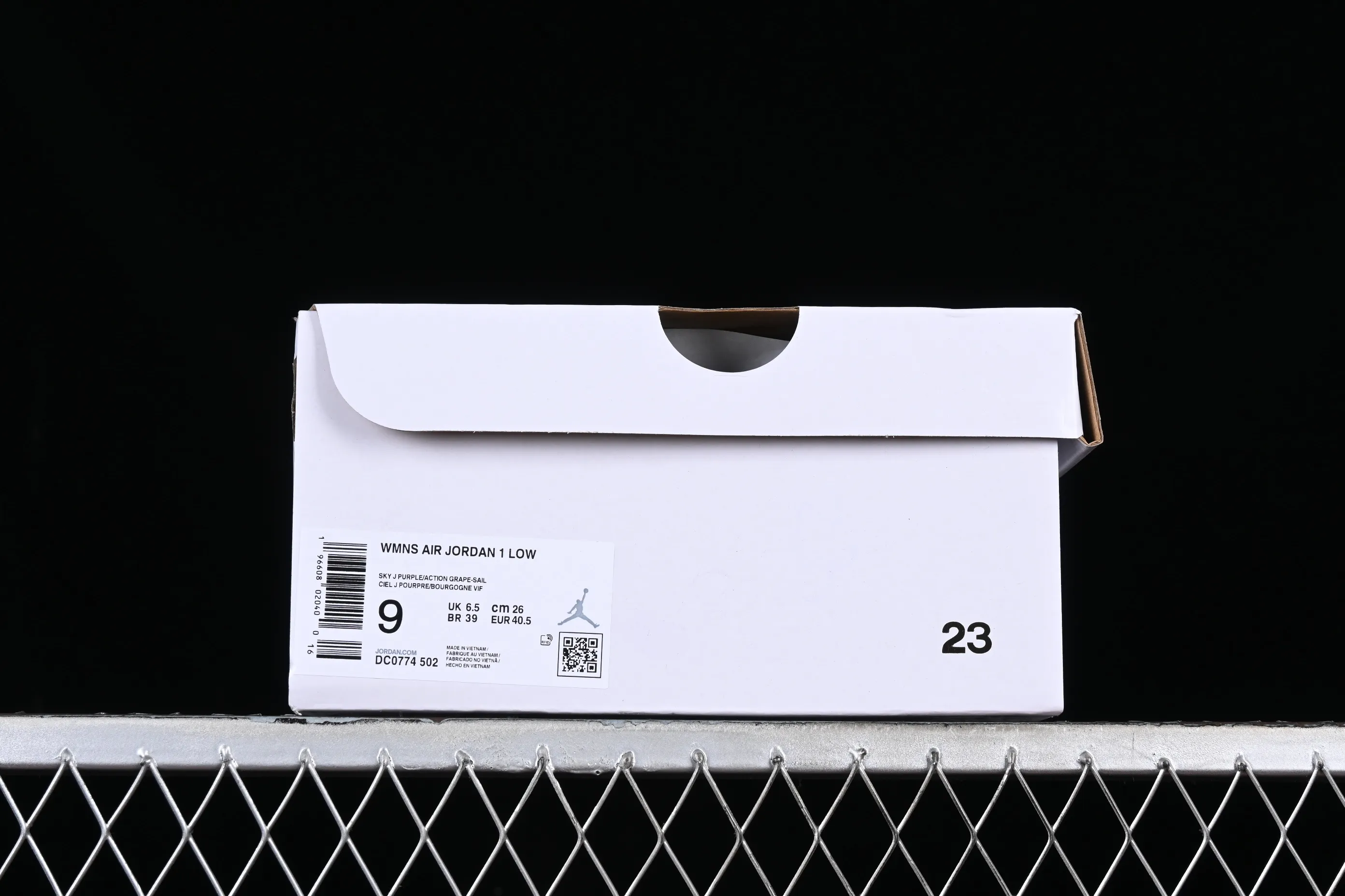 All categories Air Jordan Jordan series basketball shoes Air Jordan 1 Low Z version Air Jordan 1 Low AJ1 Joe 1 white and purple cultural low-top casual sneakers DC0774-502
